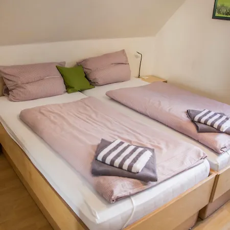 Bed & Breakfast Zur Post 3*