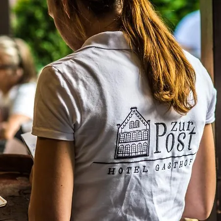 Bed & Breakfast Zur Post 3*
