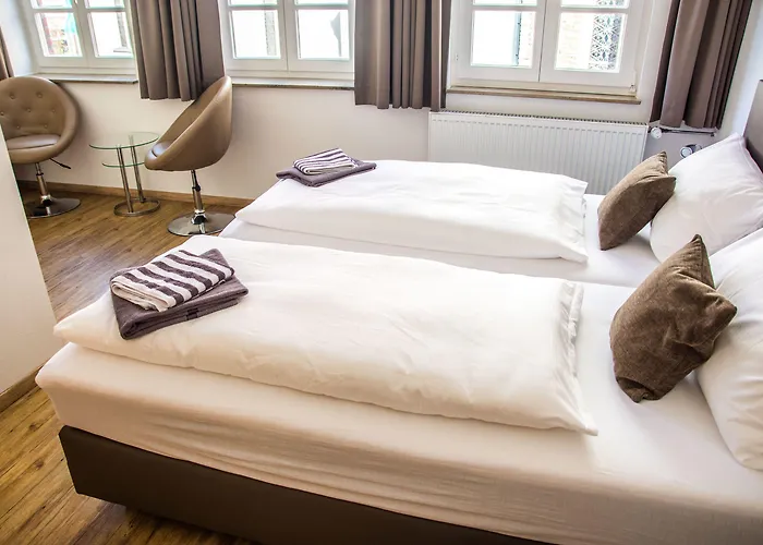 Zur Post Bed & Breakfast 3*