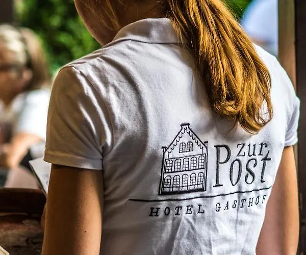 Bed & Breakfast Zur Post 3*